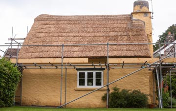 Pumpherston thatch roofing costs